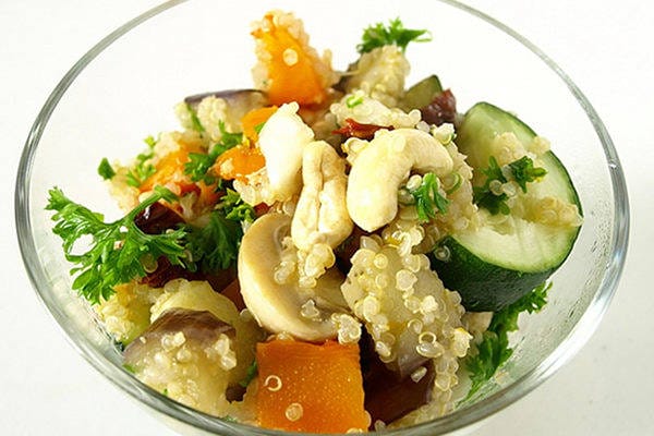 quinoa with cashews