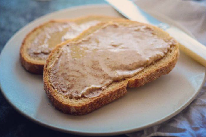 Almond-butter-facts-health-benefits-recipes5