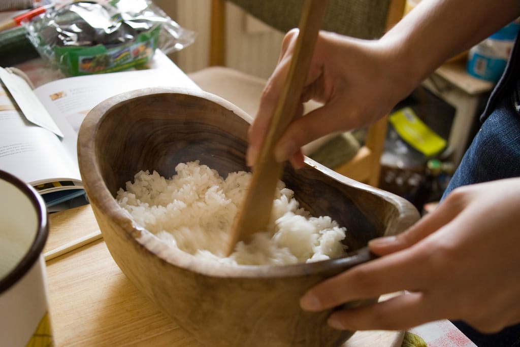 How-to-Make-Sushi-Rice