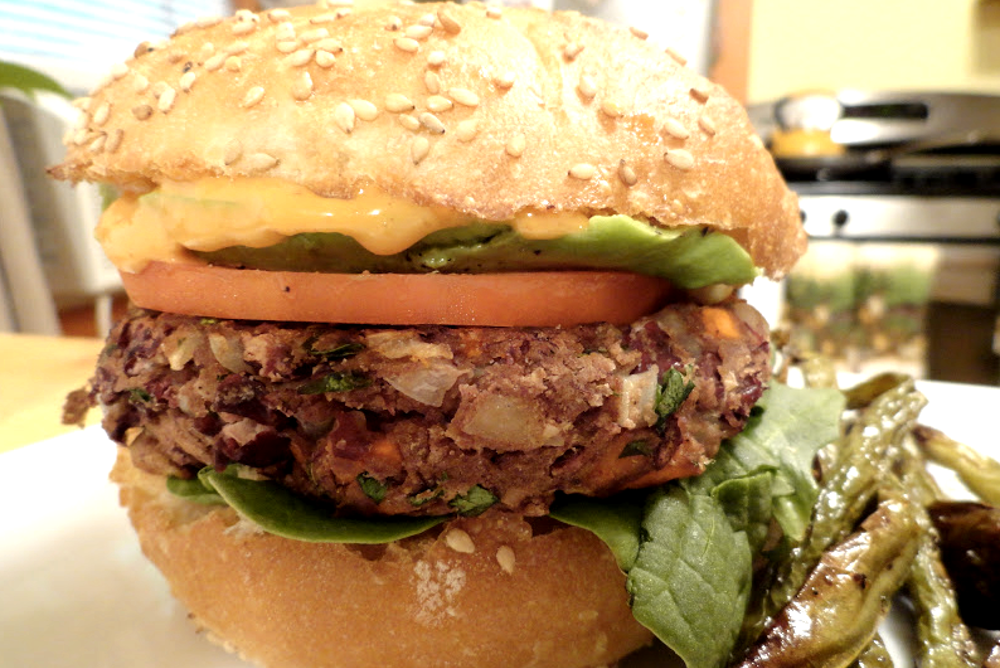 How to Make the Perfect Burger Patty - No More Falling Apart!