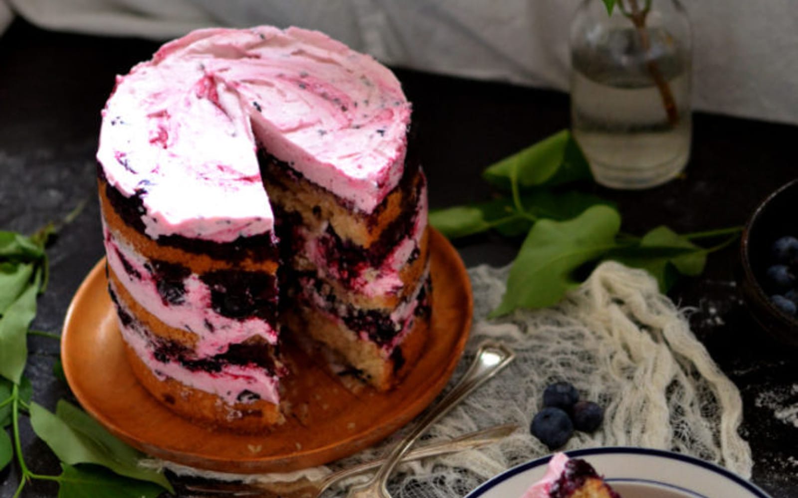 Champagne Cake With Roasted Blueberries 4