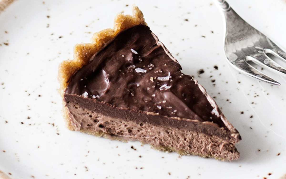 Chocolate Ganache Mousse Pie