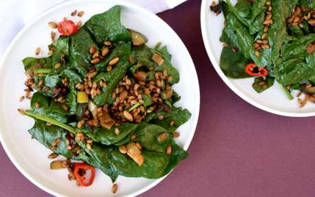 Spinach Salad With Barley Bacon