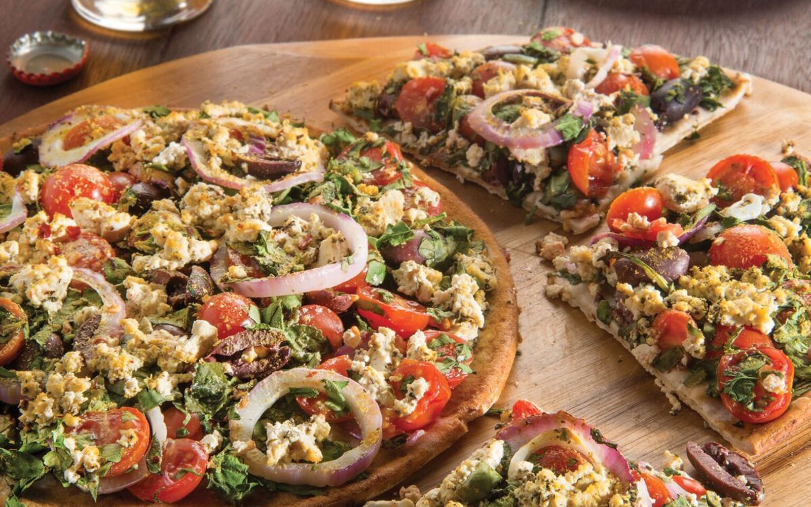 feta and olive greek pizza