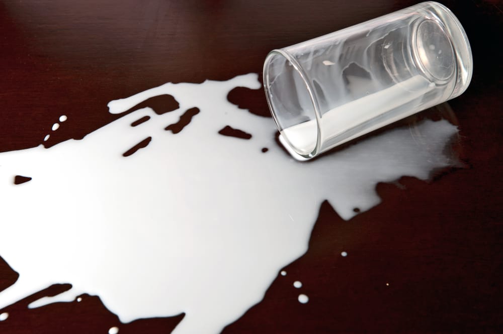 Hate the Dairy Industry But Drinking Almond Milk? Here’s Why That May Be a Bad Idea