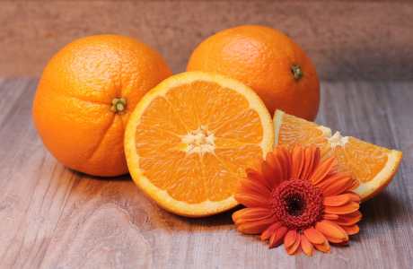 Orange, rich in folic acid