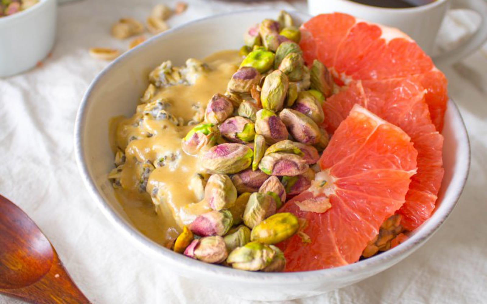 Breakfast Bowl With Oats, Pistachios, and Grapefruit
