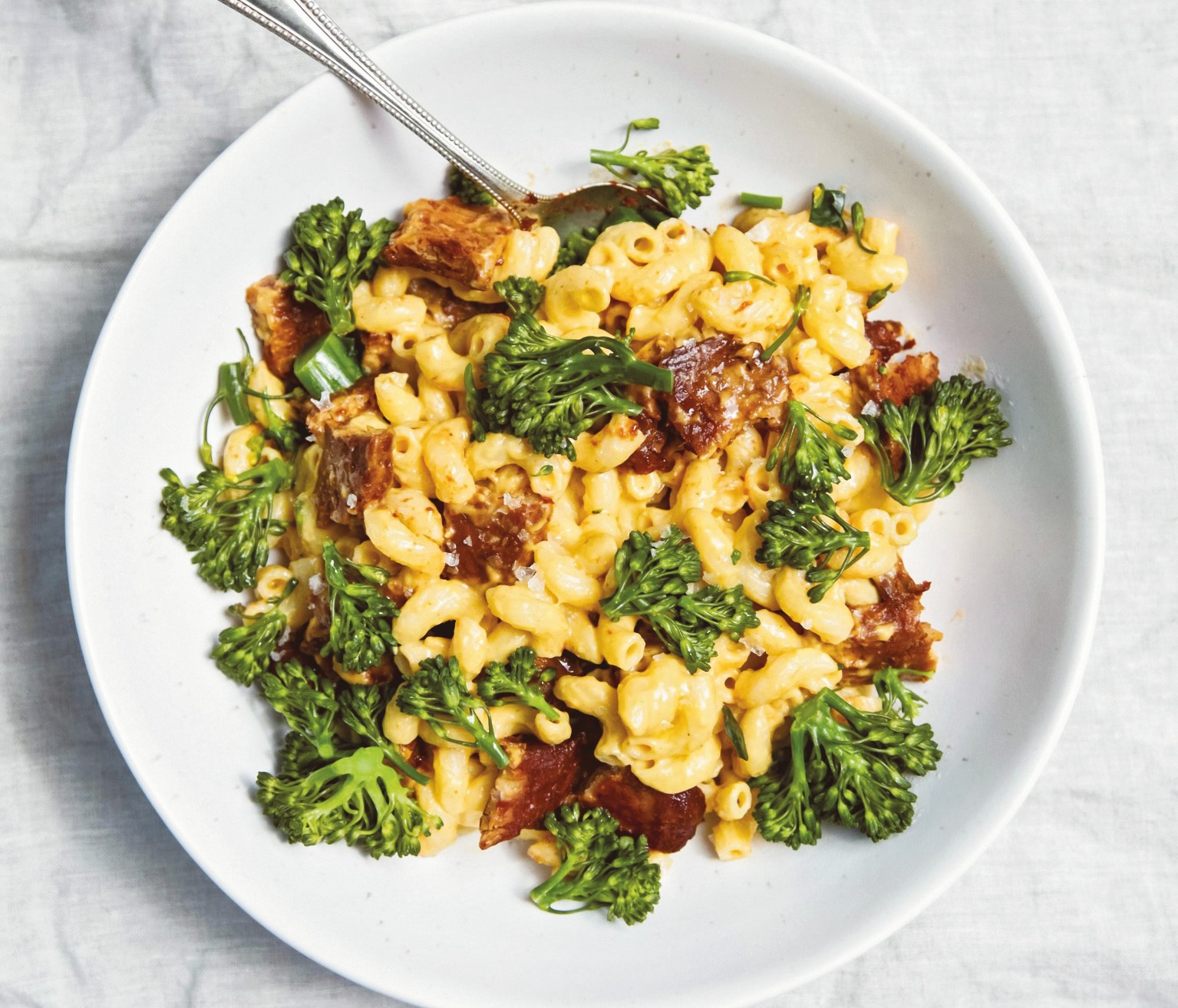 Vegan Mac and Cheese with Marinated Tempeh and Steamed Broccolini